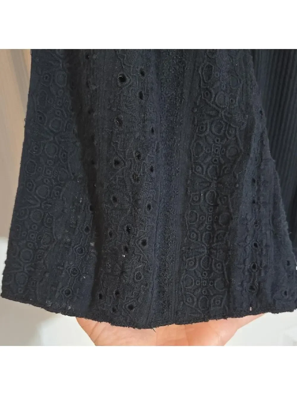 Free People Black V-Neck Sweater with Balloon Sleeves Size XS